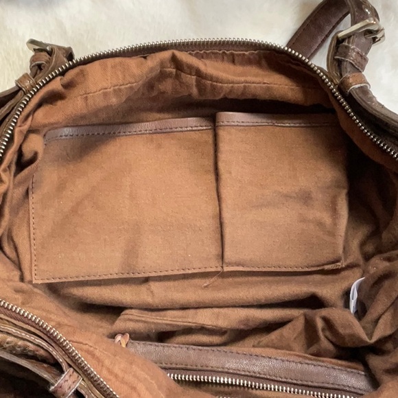 Tyoulip Sisters leather purse - Picture 10 of 12